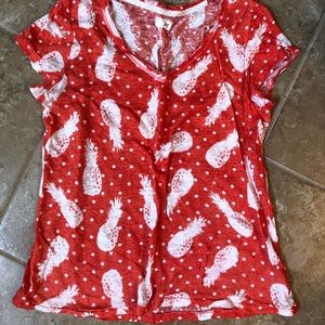 Pineapple shirt! Bright coral color. Size Medium.